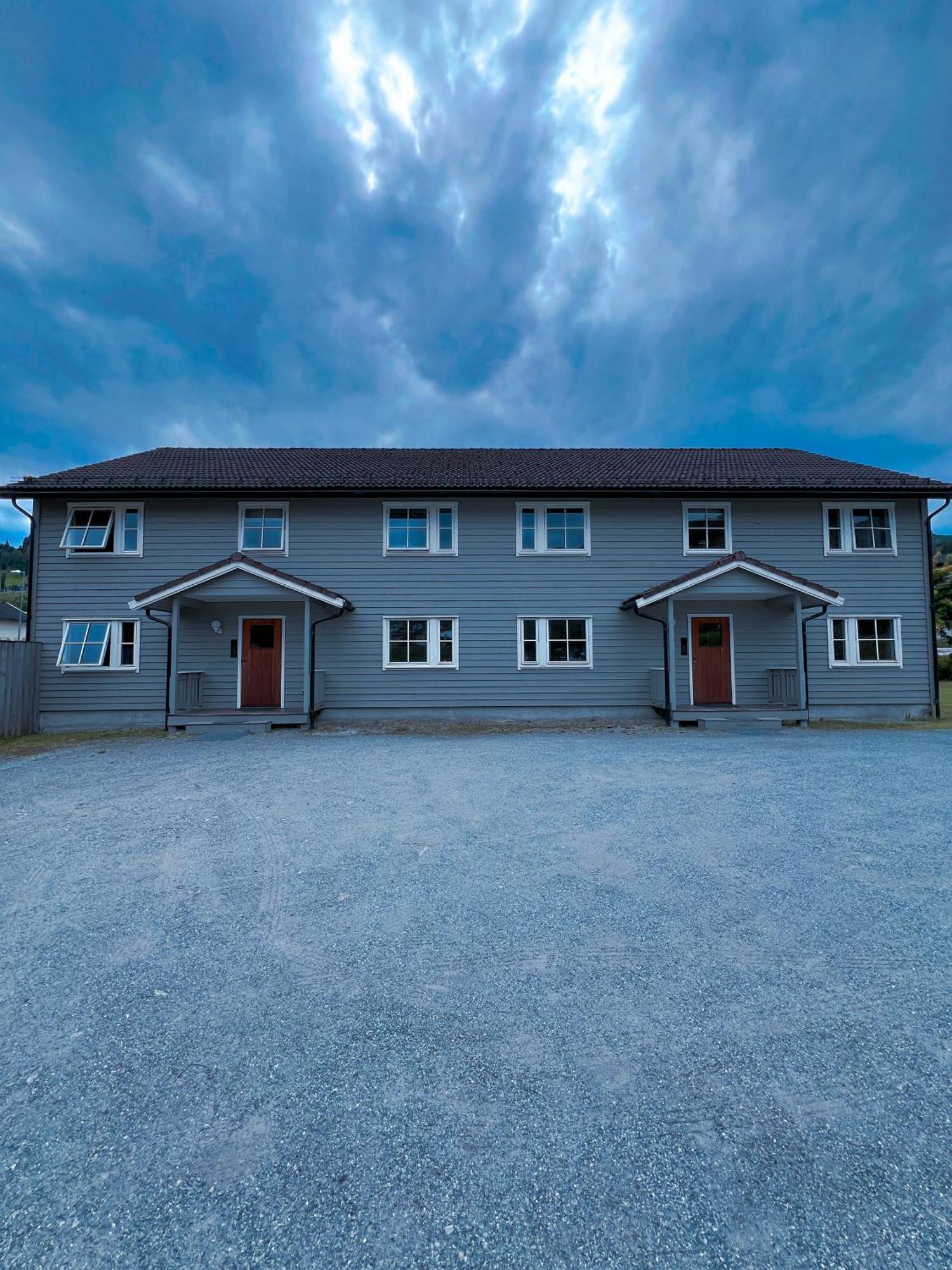 Privat Rom I Leilighet Sogndal Exterior foto