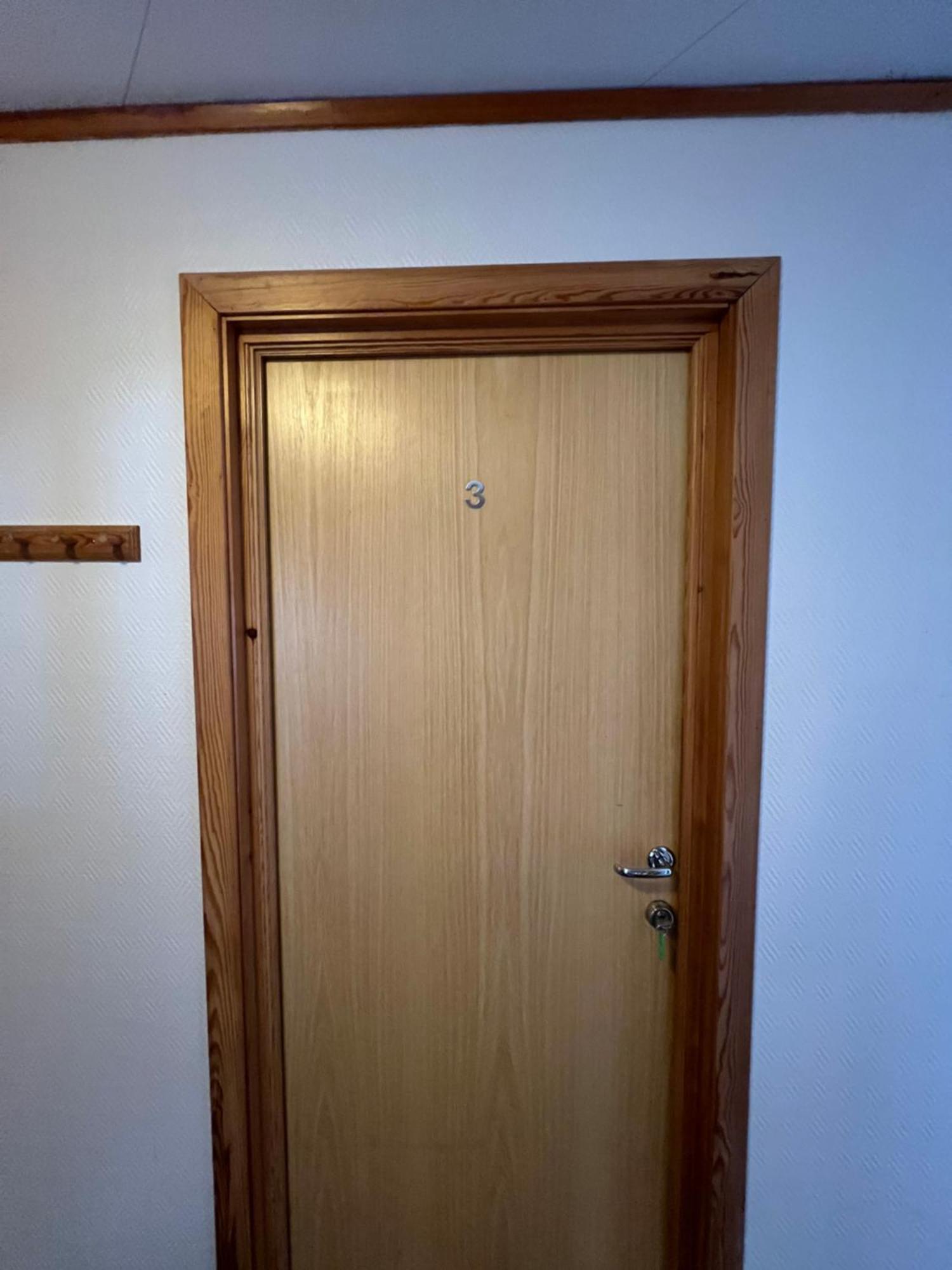 Privat Rom I Leilighet Sogndal Exterior foto